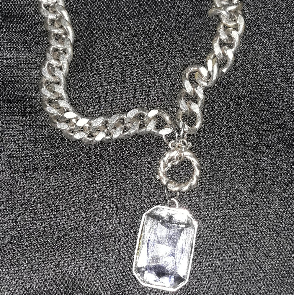 Necklace - Picture 1 of 6